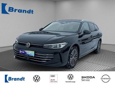 Grenadillschwarz metallic (metallic) Gebraucht 2024 VW Passat Elegance Kombi | 36.690 € (Fairer Preis)