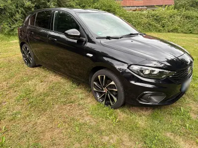 Gebraucht Fiat Tipo S 95 PS (69 kW) 2019 Schwarz Kombi