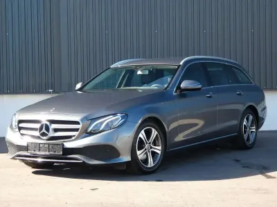 Gebraucht Mercedes E200 Avantgarde 150 PS (110 kW) 2018 Selenitgrau Kombi