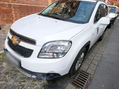 Second-hand Chevrolet Orlando 163 CP (119 kW) 2012 Alb Monovolum