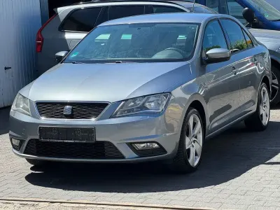 Gebraucht Seat Toledo Style 105 PS (77 kW) 2013 Grau Kleinwagen