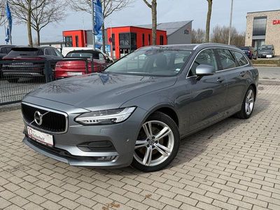 Gebraucht Volvo V90 Momentum 190 PS (139 kW) 2016 Grau Kombi