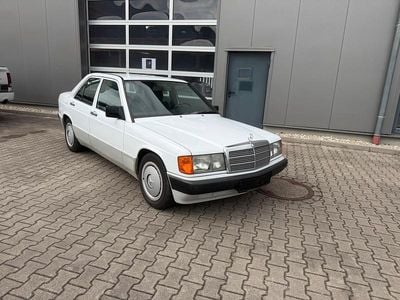 Usata Mercedes 190 75 CV (55 kW) 1989 Bianco Berlina