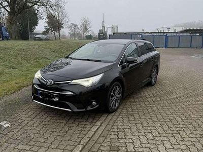 Gebraucht Toyota Avensis Edition-S 147 PS (108 kW) 2017 Kombi