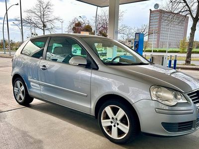 Gebraucht VW Polo Edition 70 PS (51 kW) 2008 Grau Kleinwagen
