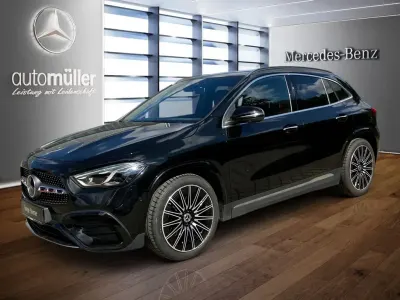 Gebraucht Mercedes GLA250 AMG 224 PS (164 kW) 2023 Schwarz SUV
