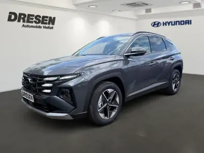 Neu Hyundai Tucson Trend 136 PS (100 kW) 2026 Grau SUV