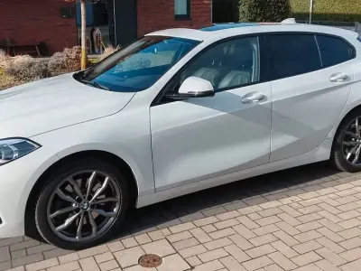 Gebraucht BMW 120 Sport Line 192 PS (141 kW) 2021 Weiß Kleinwagen
