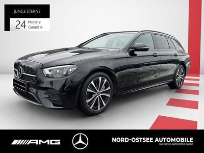 Gebraucht Mercedes E400 AMG 330 PS (242 kW) 2023 Metalliclack obsidianschwarz Kombi