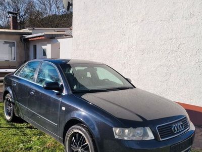 gebraucht Audi A4 8E 2.4 - 6 Zylinder 170 PS