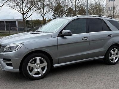 Usata Mercedes ML350 AMG 258 CV (189 kW) 2012 Grigio SUV