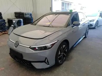 Gebraucht VW ID.7 GTX 250 kW (340 PS) 2025 Grau Limousine