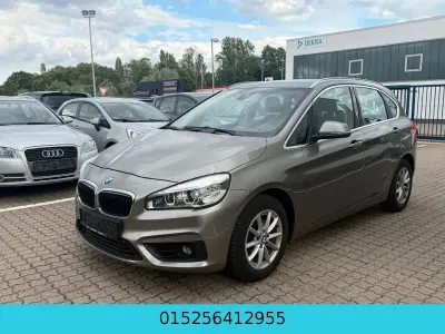 Gebraucht BMW 218 Basis 136 PS (100 kW) 2014 Silber Kombi