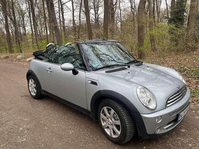 Second-hand Mini One Cabriolet 90 CP (66 kW) 2006 Argintiu Cabrio