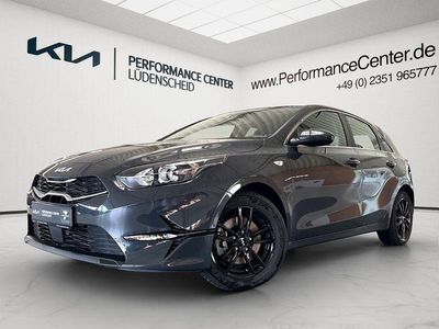 Gebraucht Kia Ceed Comfort 140 PS (102 kW) 2025 Grau Kleinwagen