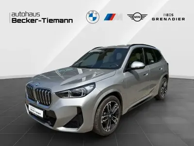 Używany BMW iX1 M Sport 200 kW (272 KM) 2023 Srebrny SUV