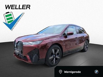 Second-hand BMW iX Comfort Edition 384 kW (523 CP) 2024 Roșu SUV