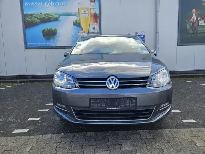 Gebraucht VW Sharan 184 PS (135 kW) 2016 Grau Van / Kleinbus