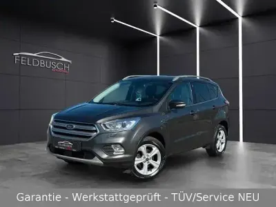 Usata Ford Kuga 150 CV (110 kW) 2018 Magnetic SUV