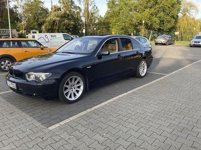 BMW 730