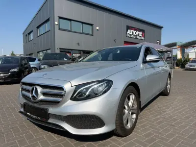 Gebraucht Mercedes E220 194 PS (142 kW) 2016 Silber Limousine
