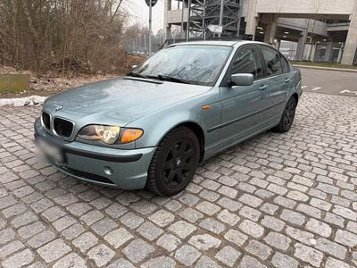 Gebraucht BMW 320 150 PS (110 kW) 2005 Grün Limousine