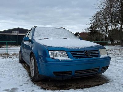 Gebraucht VW Bora 115 PS (84 kW) 2001 Blau Kombi