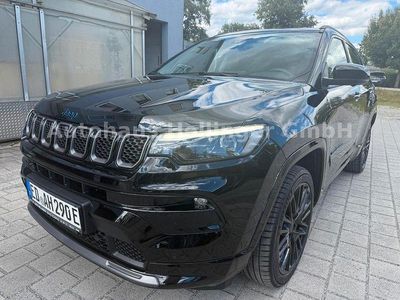 Second-hand Jeep Compass 241 CP (177 kW) 2023 Negru SUV
