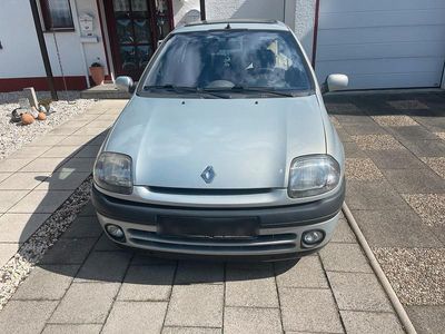 Renault Clio II