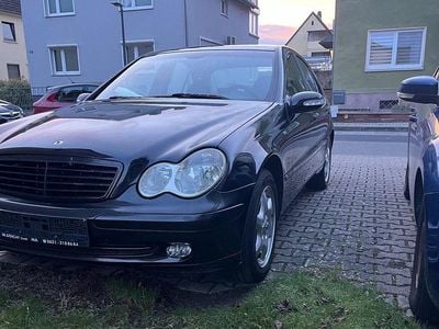 Gebraucht Mercedes C180 143 PS (105 kW) 2004 Schwarz Limousine