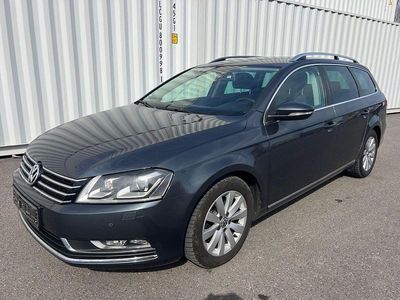 Gebraucht VW Passat Comfortline 140 PS (102 kW) 2011 Grau Kombi