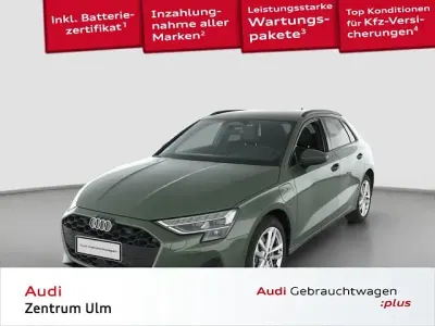 Gebraucht Audi A3 Sportback e-tron Comfort 204 PS (150 kW) 2026 Distriktgrün metallic Kleinwagen