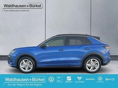 Nouă VW T-Roc Life 150 CP (110 kW) 2025 Albastru SUV