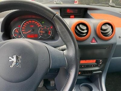 Peugeot 1007