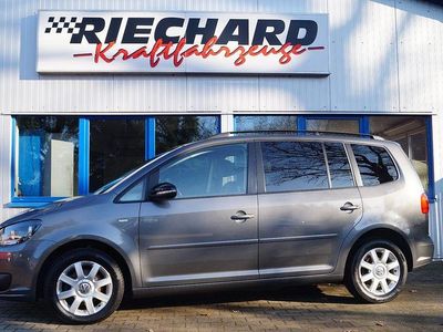 Gebraucht VW Touran Match 105 PS (77 kW) 2012 Grau Van / Kleinbus