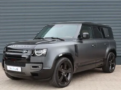 Gebraucht Land Rover Defender Carpathian Edition 525 PS (386 kW) 2023 Grau SUV