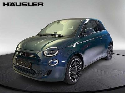 Gebraucht Fiat 500e La Prima 86 kW (118 PS) 2023 Ozean grün Kleinwagen