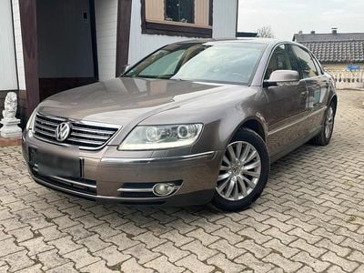 VW Phaeton