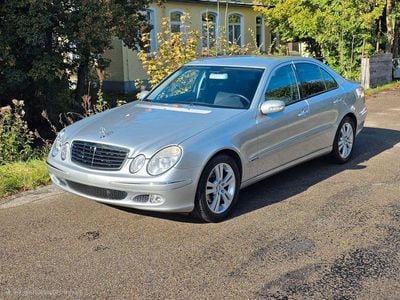Mercedes E240
