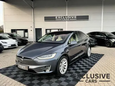 Käytetty Tesla Model X 386 kW (525 HP) 2018 Harmaa Katumaasturi