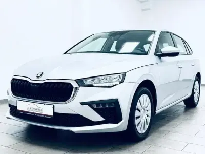 Second-hand Skoda Scala Essence 116 CP (85 kW) 2024 Argintiu Hatchback