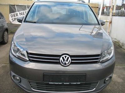 Gebraucht VW Touran Comfortline 140 PS (102 kW) 2011 Pepper grey met. Van / Kleinbus