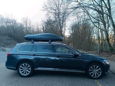 Gebraucht VW Passat 150 PS (110 kW) 2019 Grau Kombi