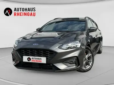 Gebraucht Ford Focus ST-Line 125 PS (91 kW) 2020 Silber Limousine