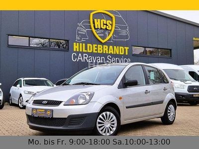 Gebraucht Ford Fiesta Ambiente 60 PS (44 kW) 2006 Silber Kleinwagen