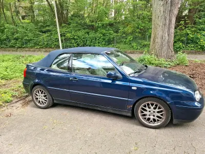 Occasion VW Golf 115 ch (84 kW) 2001 Bleue Cabriolet