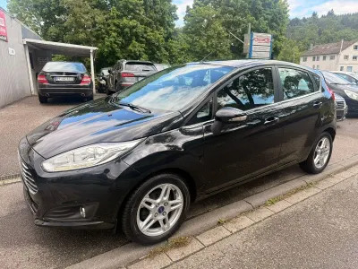 Gebraucht Ford Fiesta Titanium 101 PS (74 kW) 2013 Schwarz Limousine