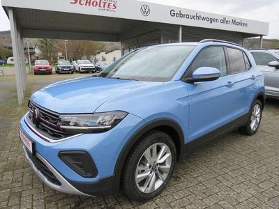 Neu VW T-Cross Life 116 PS (85 kW) 2026 Clear blue metallic SUV