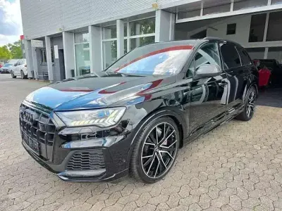 Gebraucht Audi SQ7 Advanced 507 PS (372 kW) 2021 Schwarz SUV