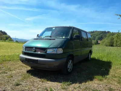 Second-hand VW Multivan 116 CP (85 kW) 1996 Verde Monovolum